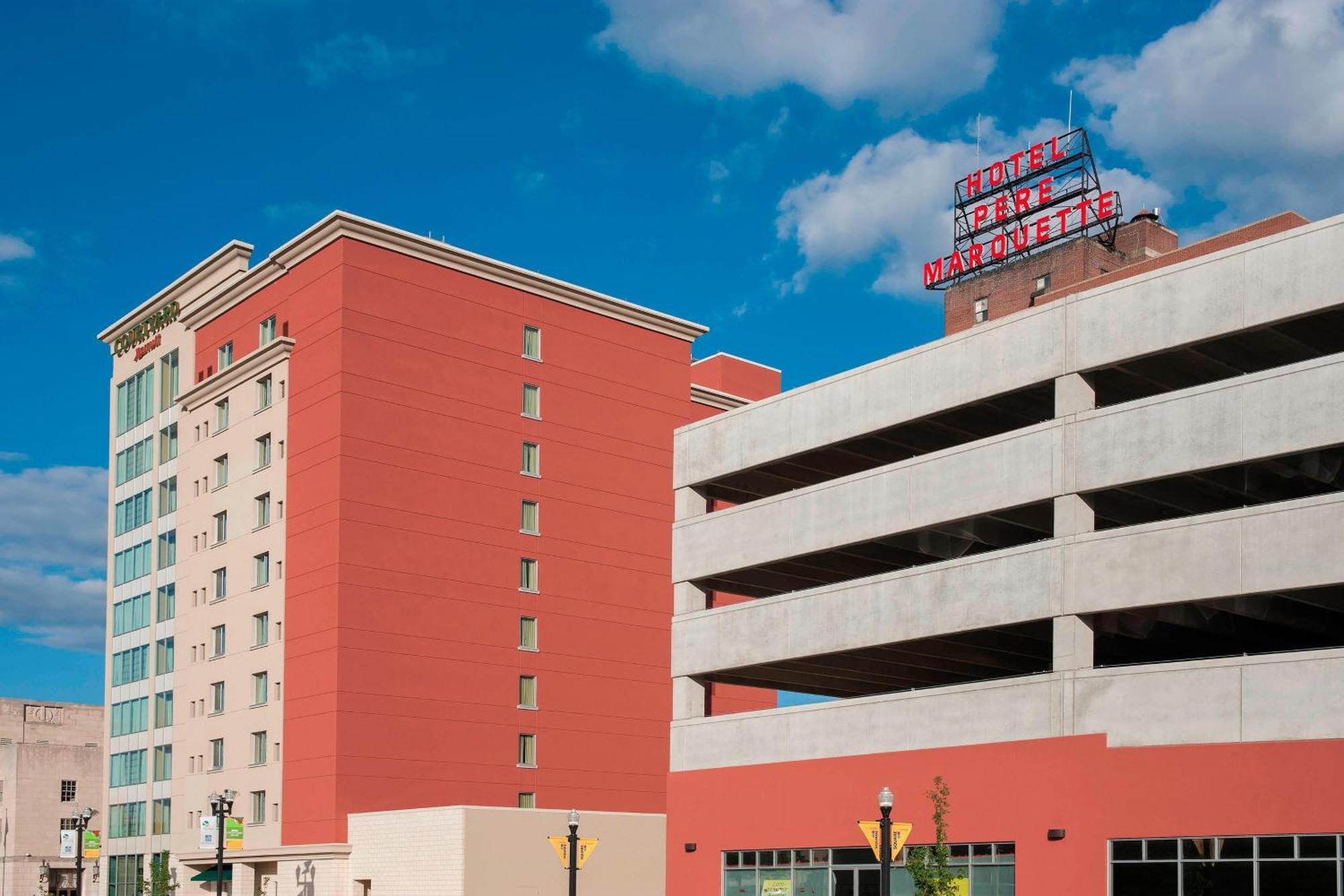 Hotel Courtyard Peoria Downtown Exterior foto
